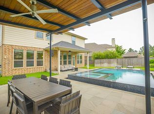 63 W Deer River Cir, Spring, TX 77389