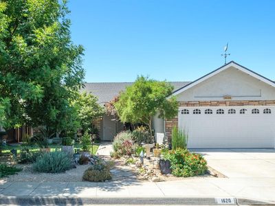 1620 Fir Ave, Clovis, CA, 93611