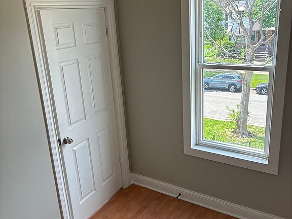5th image of 7213 S Emerald Ave #2