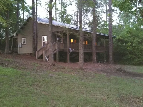 368 Barrow Rd, Reynolds, GA 31076