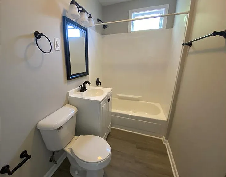616 Vine St #1 — Photo 13