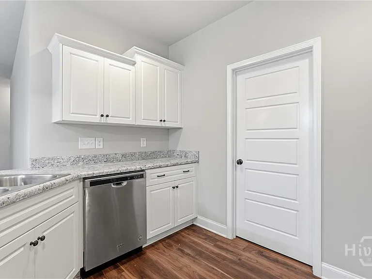 217 Timberlake Dr — Photo 11