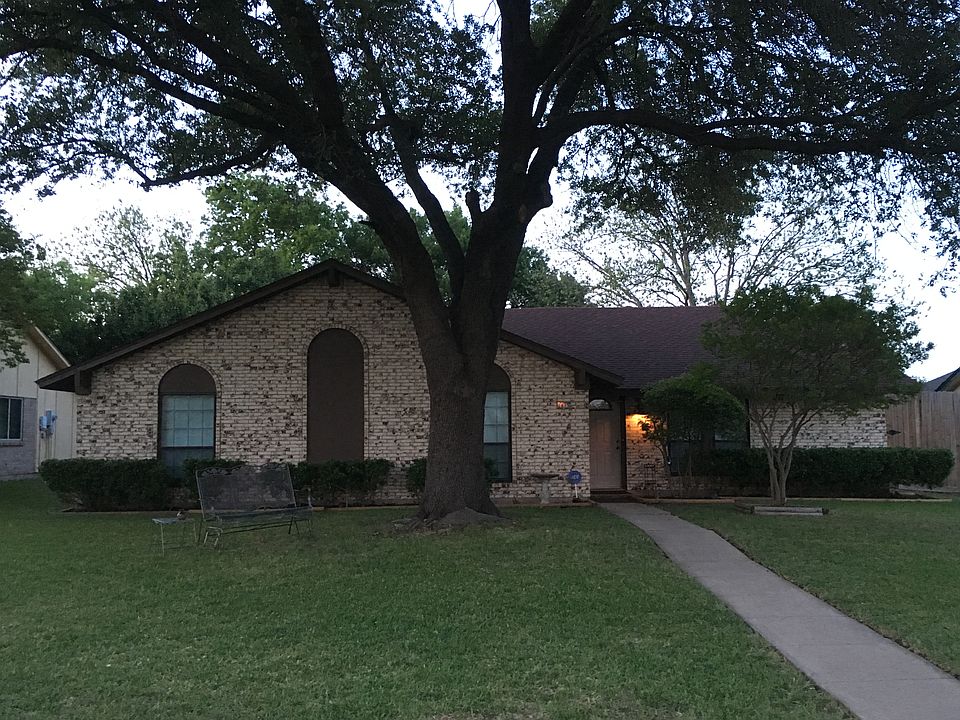 1st image of 1815 Rainbow Dr