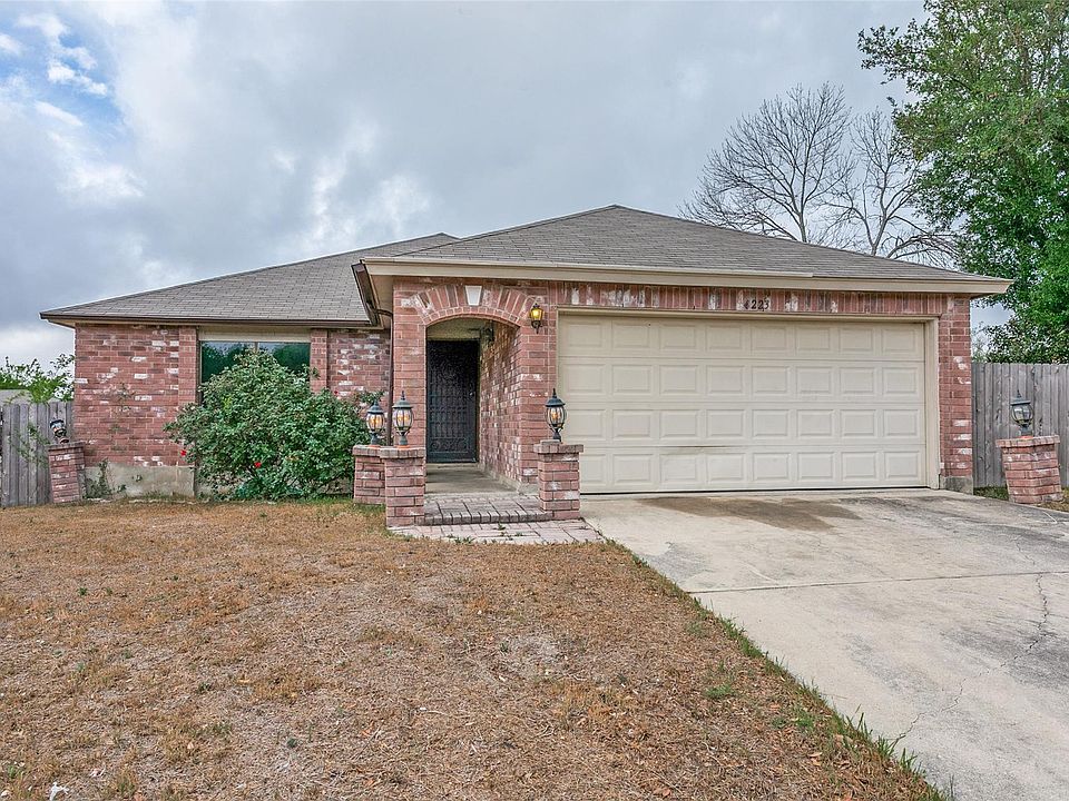 1st image of 4223 Lakebend West Dr