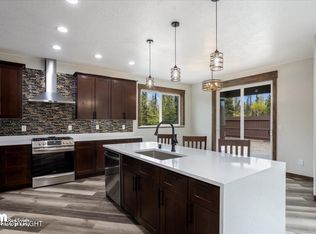 2921 Pittman Rd, Wasilla, AK 99654