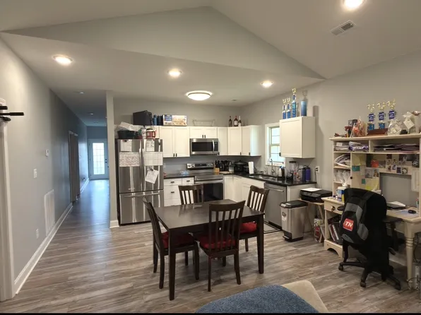 110 Edmondson Ferry Rd, Clarksville, TN 37040