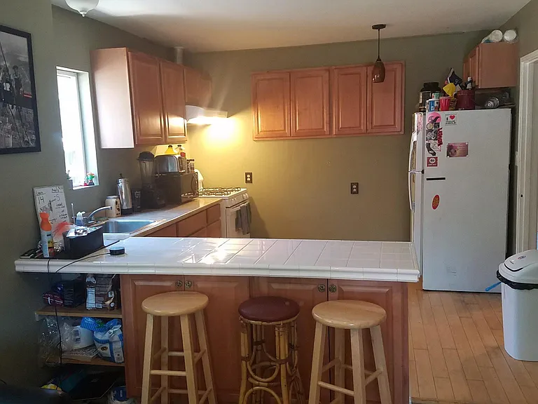 1317 E Century Dr — Photo 3
