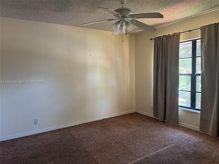 2795 NE 164th St #6 — Photo 13