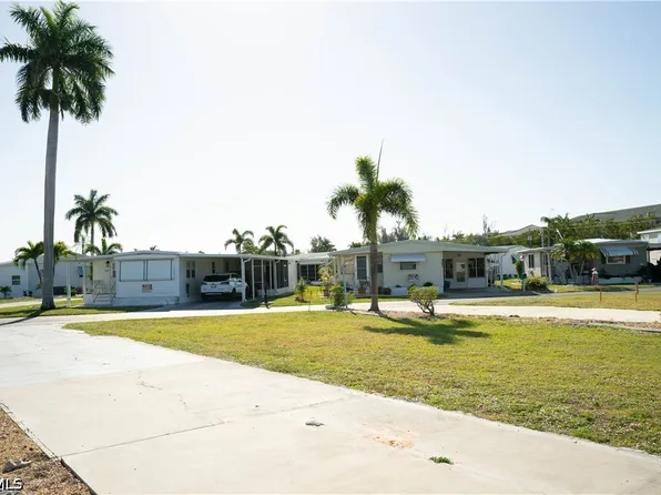 353 Mattie Ave, Fort Myers, FL 33908