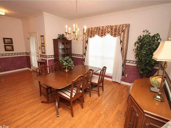 4th image of 8312 Windsor Valley Dr