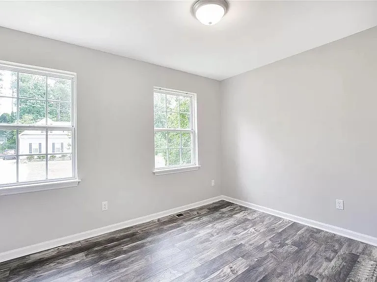 624 Oleander Rd — Photo 18