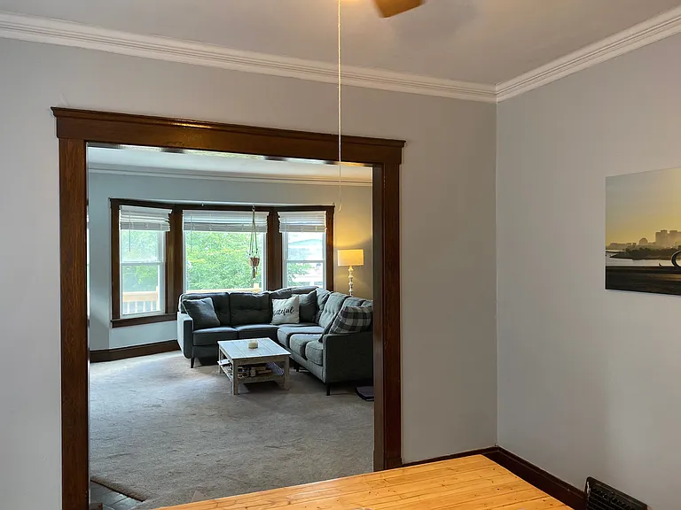 1347 Cranford Ave #UP — Photo 11