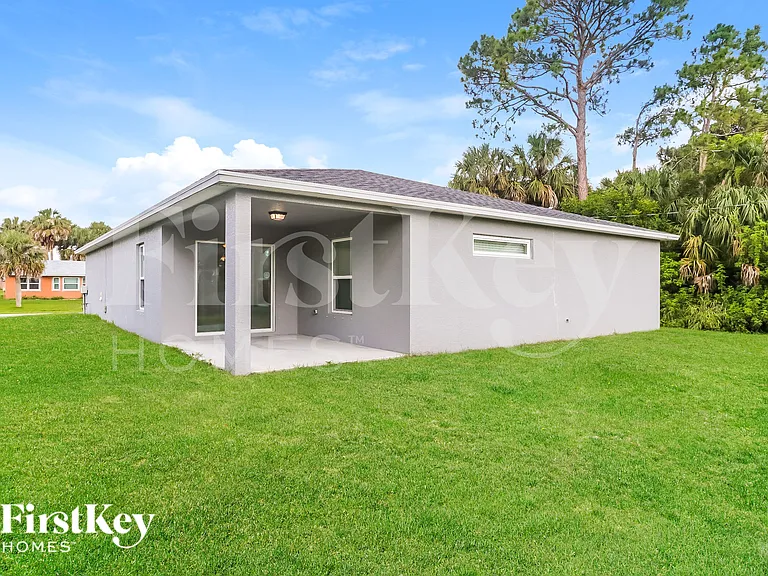 1939 SW Gold Ln — Photo 14