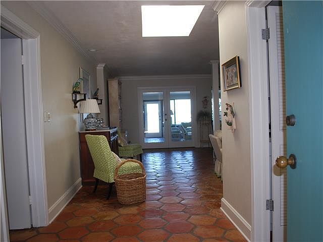 1st image of 1039 Bay Esplanade
