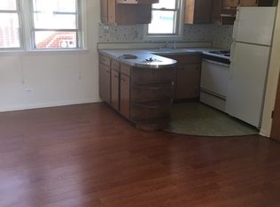 18348 Exchange Ave APT 2, Lansing, IL 60438