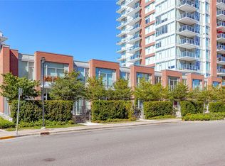70 Saghalie Rd #104, Victoria, BC V9A 0G9