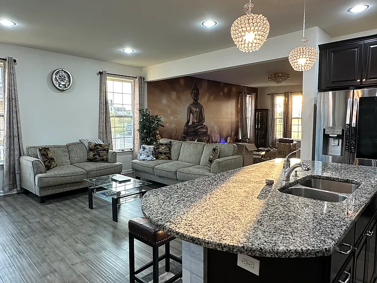 2816 Mondrian Ln — Photo 7