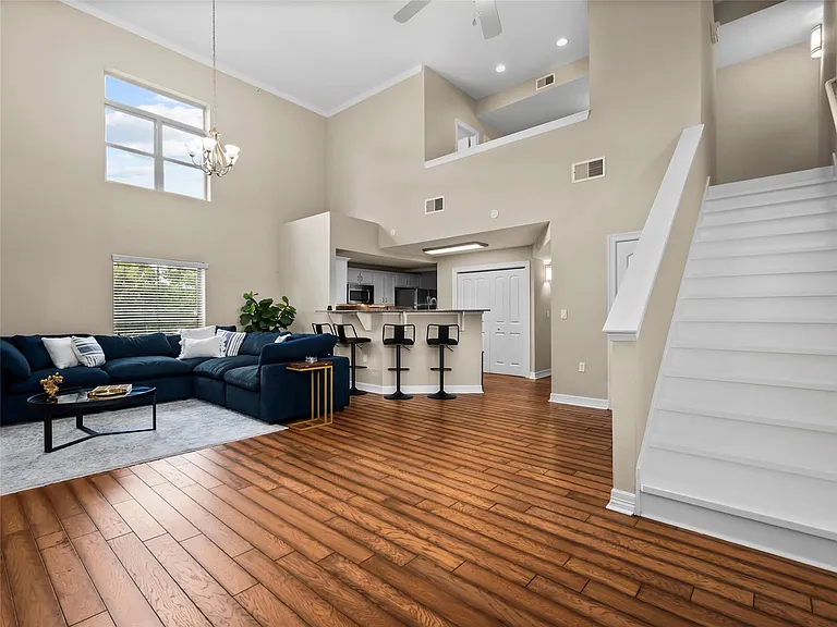 3501 Chenevert St #22 — Photo 3