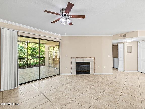 5th image of 10150 BELLE RIVE Boulevard #303