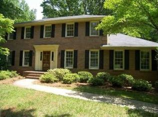 725 La Vale Dr, Clemmons, NC 27012
