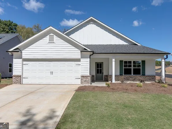 100 Franklin Hills Dr #B4, Carnesville, GA 30521