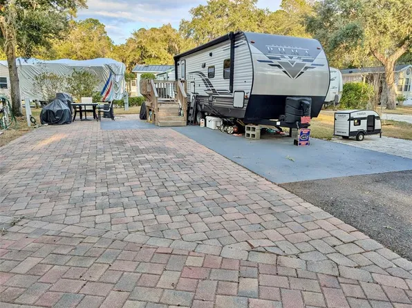 25321 NE 140th Pl, Fort Mc Coy, FL 32134