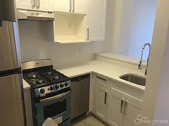 Rented by City Connections Realty