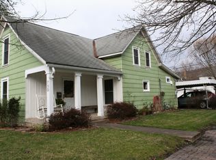 730 Chestnut St, Nelsonville, OH 45764