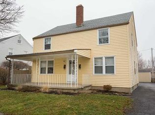 38 Matthew Ln, Buffalo, NY 14225