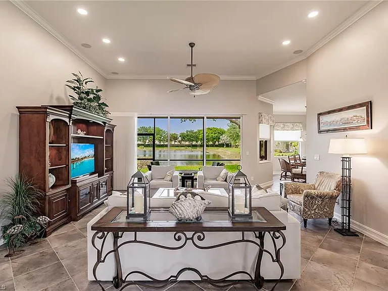 6105 Dogleg Dr — Photo 8