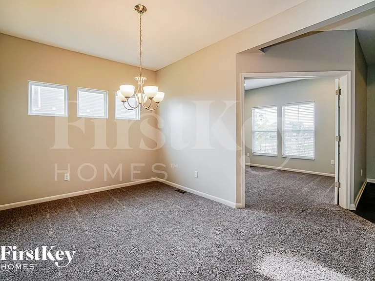 5 Hemingway Ave — Photo 4