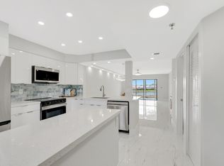 7240 Huntington Ln APT 202, Delray Beach, FL 33446