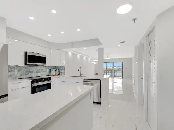 7240 Huntington Ln APT 202, Delray Beach, FL 33446