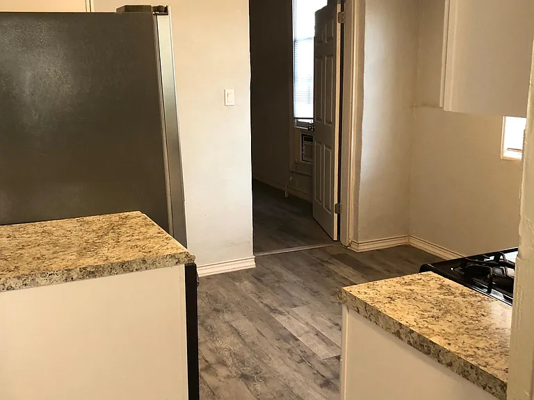 1123 Myrtle Ave #1A — Photo 18