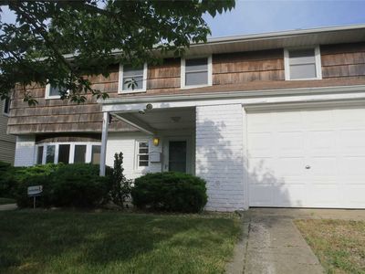 620 S Long Beach Ave, Freeport, NY, 11520