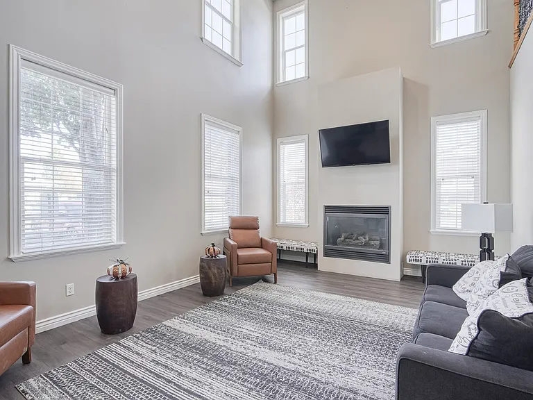 Stone Brook Apartments — Photo 48