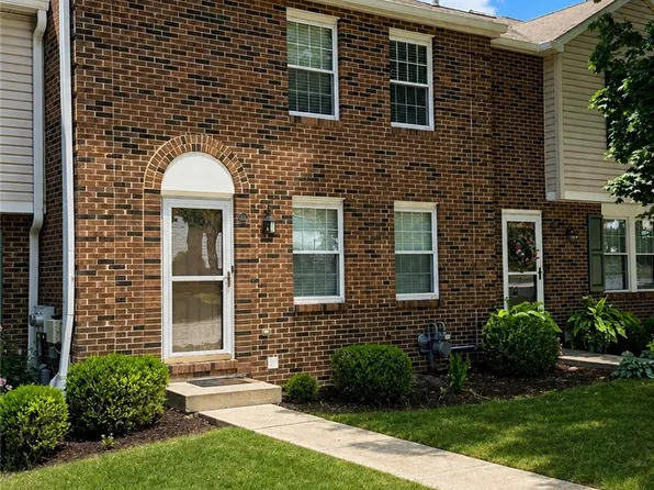 330 Murrays Ln, Pittsburgh, PA 15234