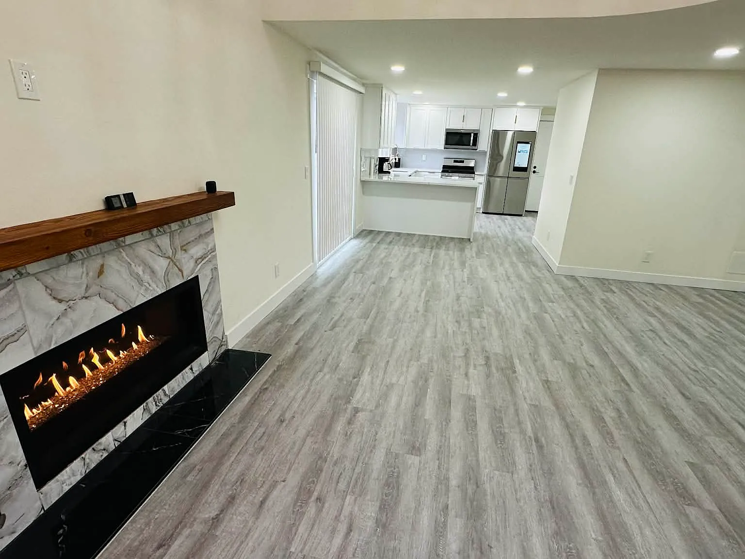 3 bed, 1800 sqft, $3,499 — Photo 4