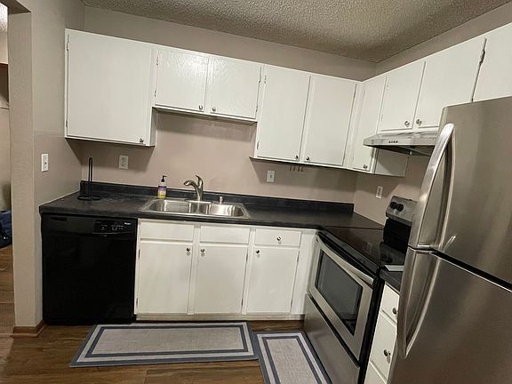 4th image of 3440 Golfview Dr Unit 115