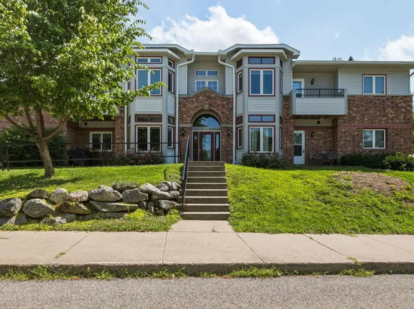 2233 Luann Ln APT 5, Madison, WI 53713