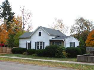 135 Main St, Douglas, MI 49406