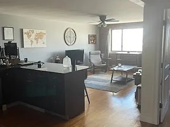 44 Lafayette Ave APT 404, Chelsea, MA 02150