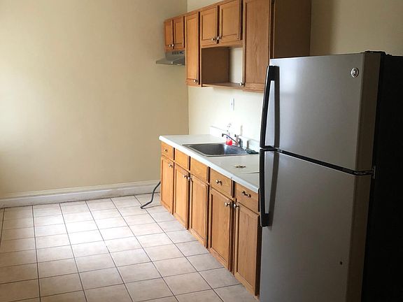 5th image of 6437 N Hamilton Ave APT 3A