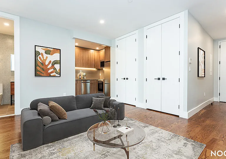 31-61 Vernon Blvd #2P — Photo 4