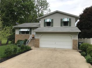 551 Harmon St SW, North Canton, OH 44720