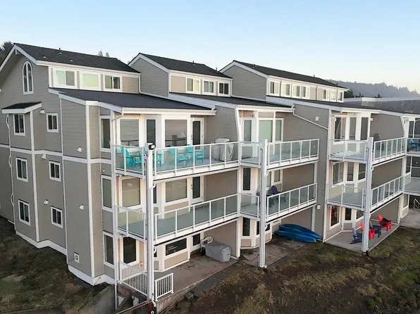 1123 N Highway 101 #22, Depoe Bay, OR 97341