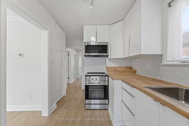 Toronto House for rent - 3 Bedrooms — photo 9