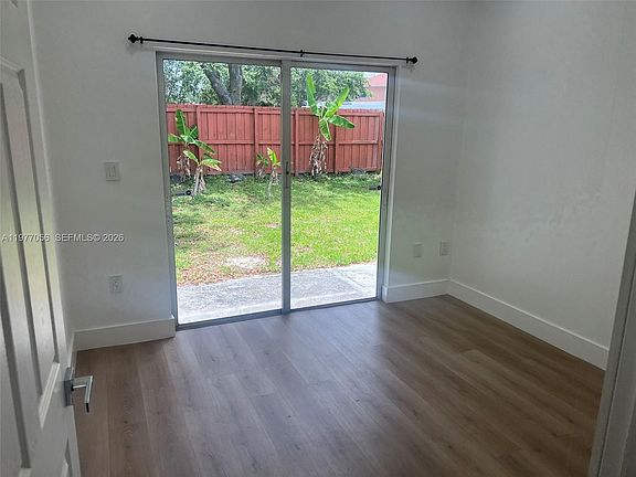 5th image of 2511 NE 41st Ter
