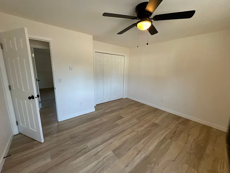117 E Church St #1-5 — Photo 17