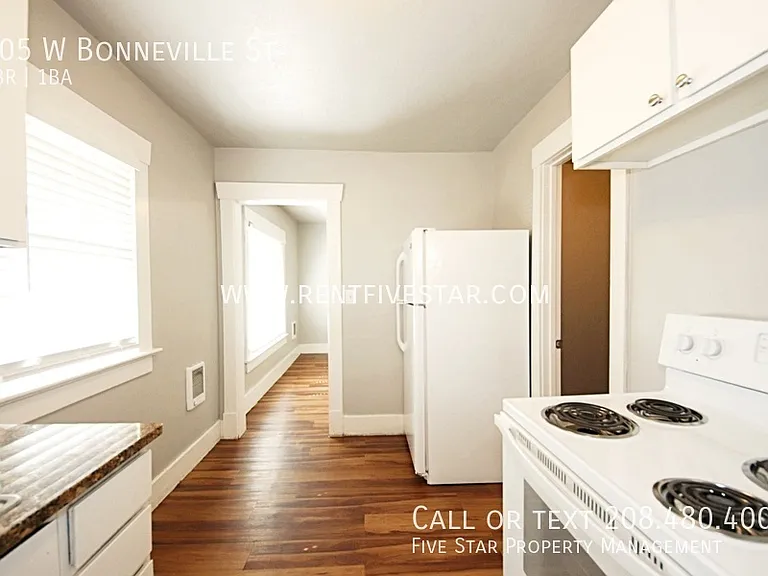 705 W Bonneville St — Photo 6